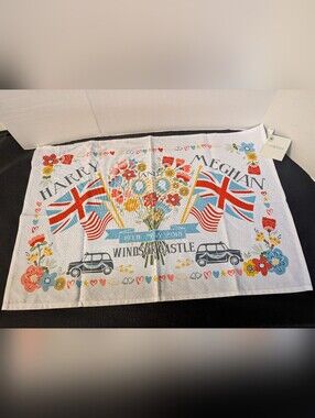 NWT Harry & Meghan Royal Wedding Tea Towel Ulster Weavers Windsor Castle 28 x 19